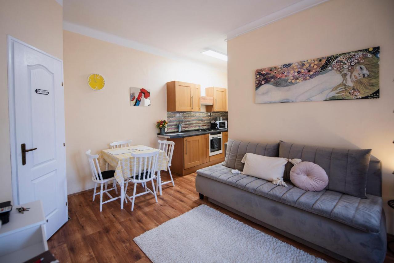 Heart Of Pecs Apartman Free Parking Εξωτερικό φωτογραφία